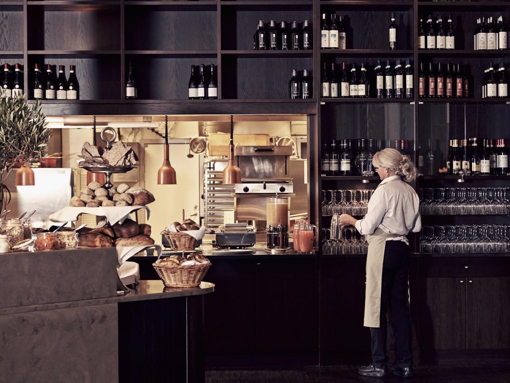Naeaes Fabriker Hotell & Restaurang Tollered Zewnętrze zdjęcie
